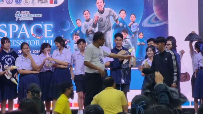 ประมวลภาพกิจกรรมผู้นำอวกาศโลก (GROBAL SPACE LEADERSHIP PROGRAM) ระดับชั้นมัธยมศึกษาปีที่ 6