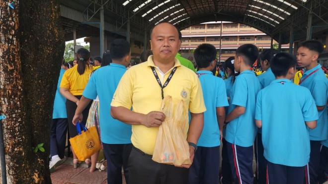 กิจกรรมทำบุญตักบาตรข้าวสารอาหารแห้ง วันอาสาฬหบูชาและวันเข้าพรรษา